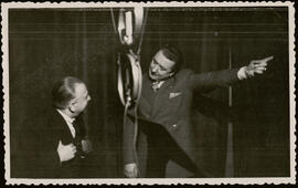 Jacinto Guerrero y Antonio Medio en Radio Emisora de Gijón