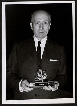 [Inocencio Guerrero en un homenaje]