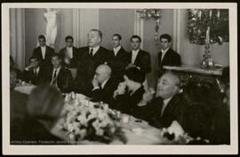 Jacinto Guerrero en un homenaje a Juan Ignacio Luca de Tena