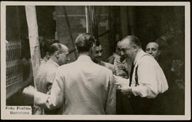 Jacinto Guerrero en el descanso de un ensayo