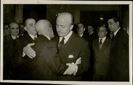 Inauguración de la placa en la Sociedad General de Autores en homenaje a Jacinto Guerrero