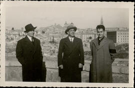 Inocencio Guerrero, Juan González Guerrero y el cantante Marcos Redondo en Toledo para la represe...